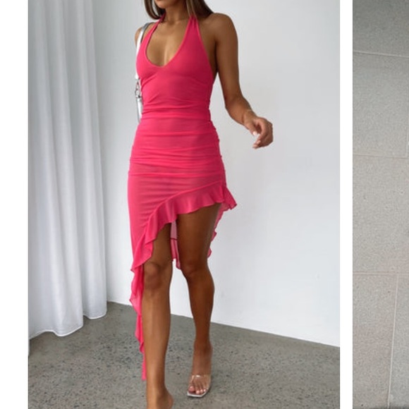 White Fox Boutique Dresses & Skirts - White Fox Boutique Hot Pink Halter Dress